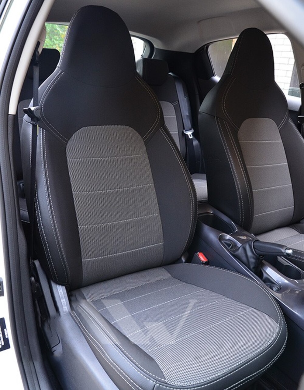 Set coprisedili su misura per Nissan Juke 2 (2019+), Comfort style